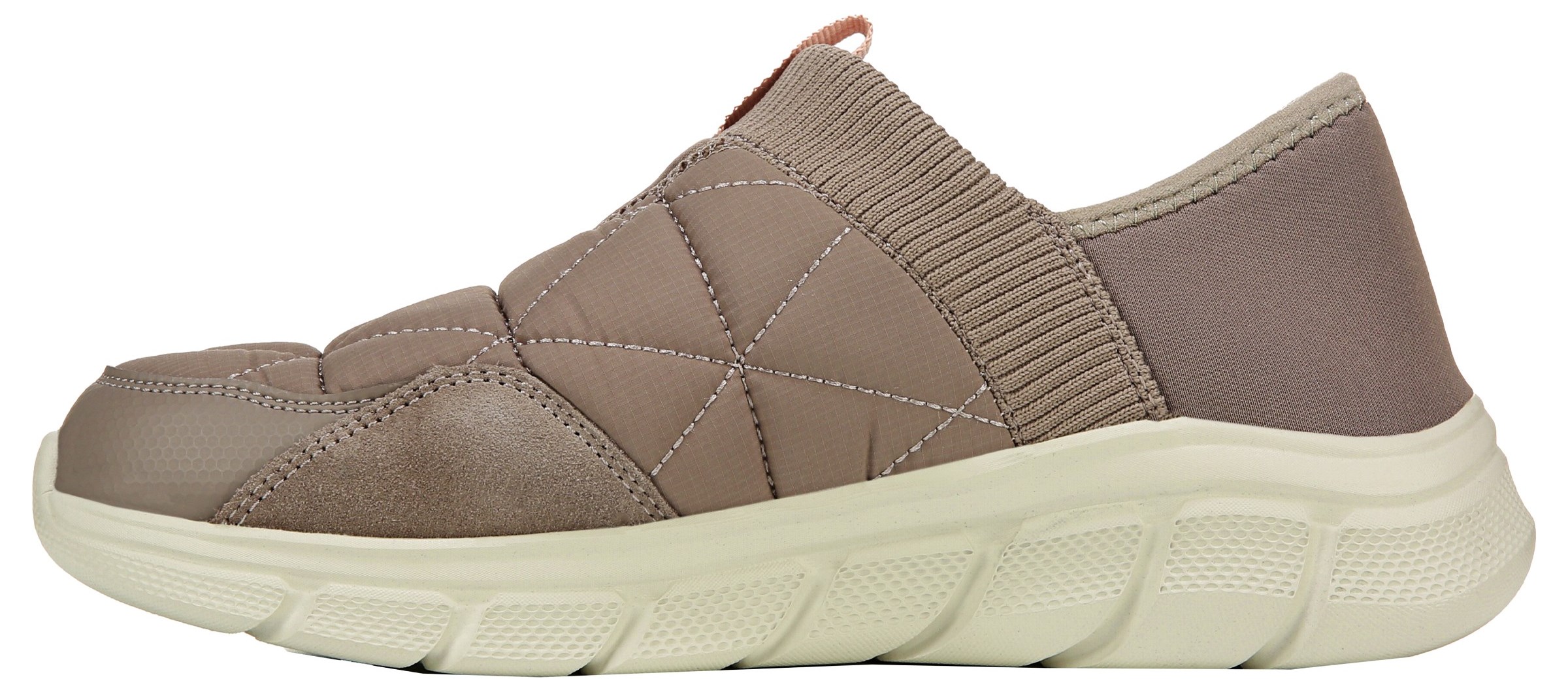 famous footwear bobs