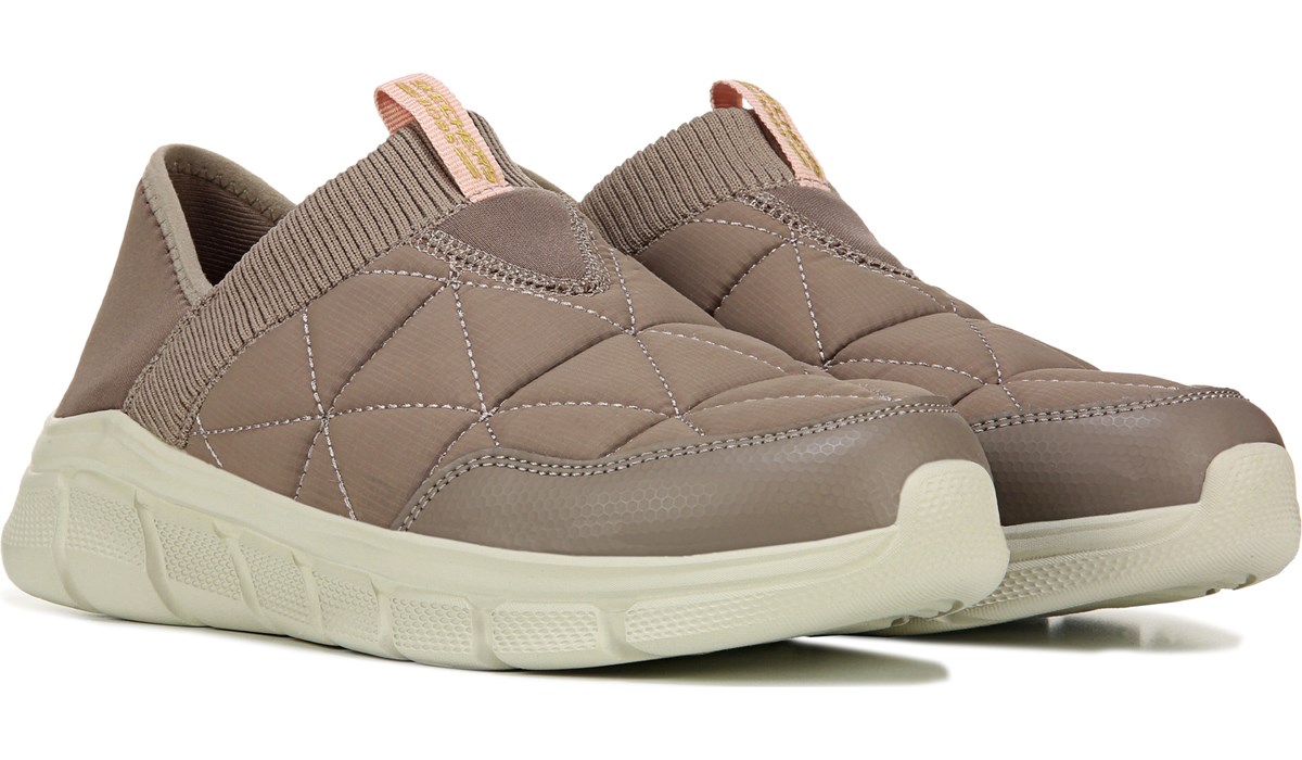 famous footwear bobs