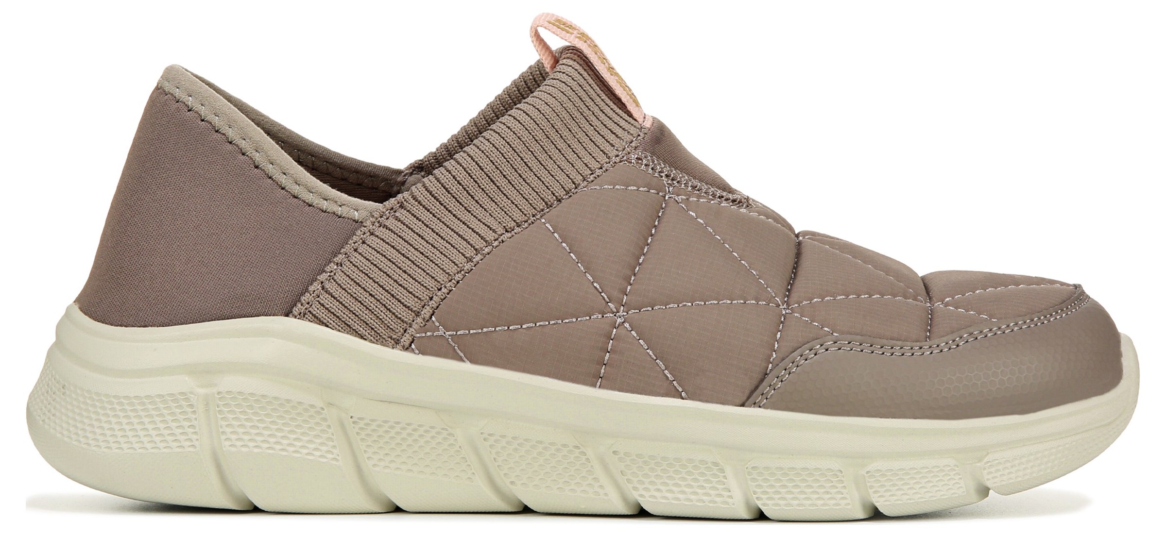 famous footwear bobs