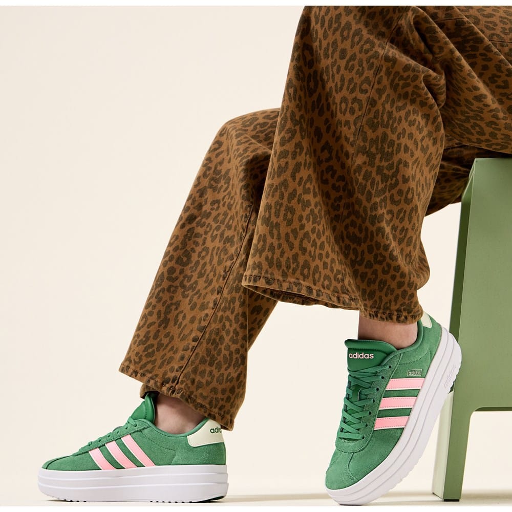 adidas Women display picture 2