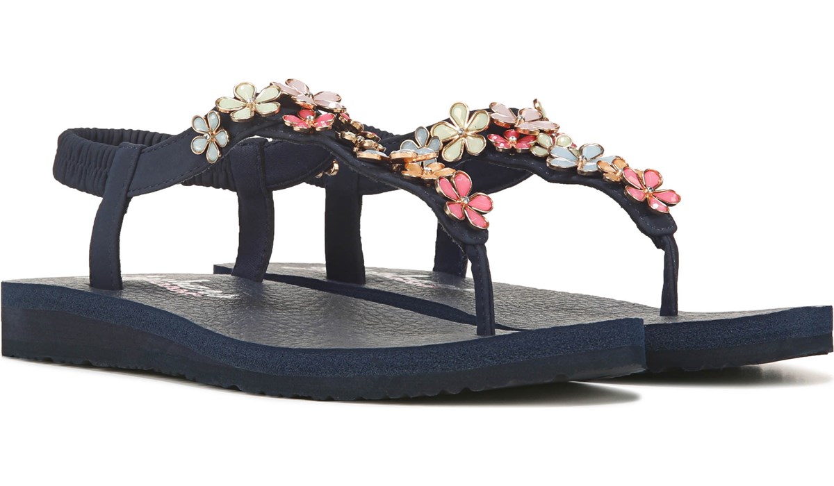 Skechers Meditation Daisy Sandal | Famous Footwear