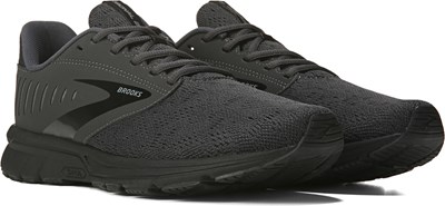 brooks shoe store near me