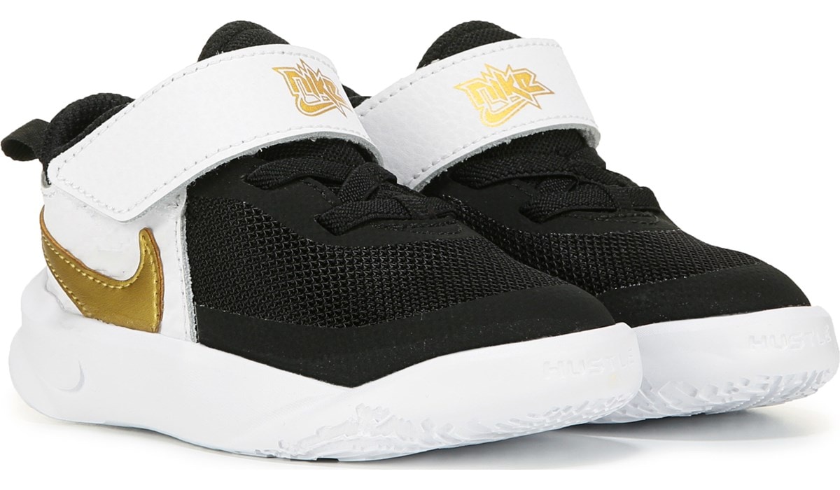 toddler boy nike shoes famous footwear