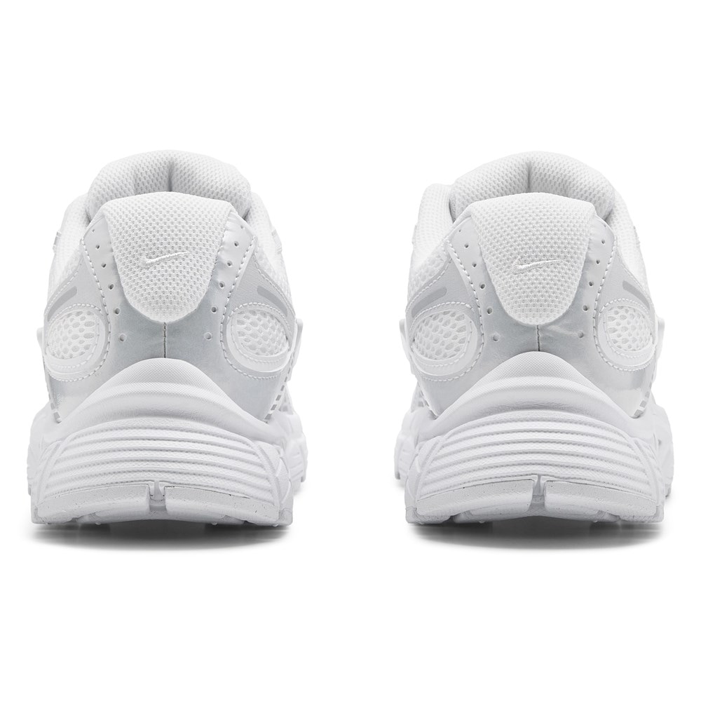 Nike W V5 RNR ローカットスニーカー　24cm Nike V5 RNR Women's Shoes. Nike CA