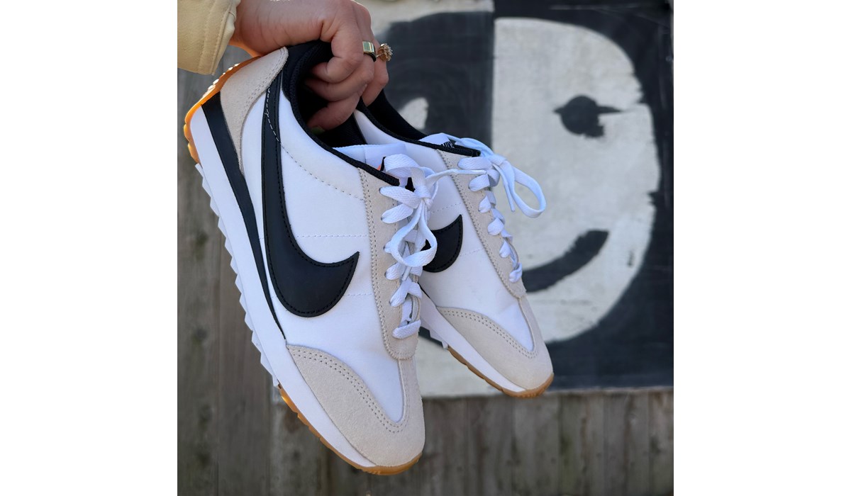 即納*★雑誌掲載 NIKE★PACIFIC WOMEN'S SHOES ☆大人気 Nike Pacific Women's Shoes. Nike.com