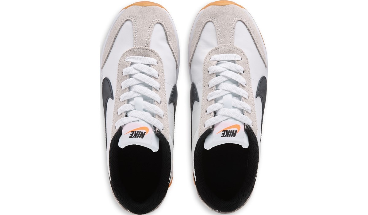 nike roshe famous footwear