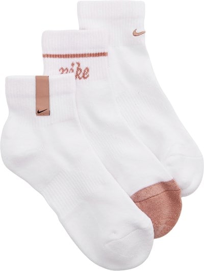 nike cushioned mid cut ankle socks three pack
