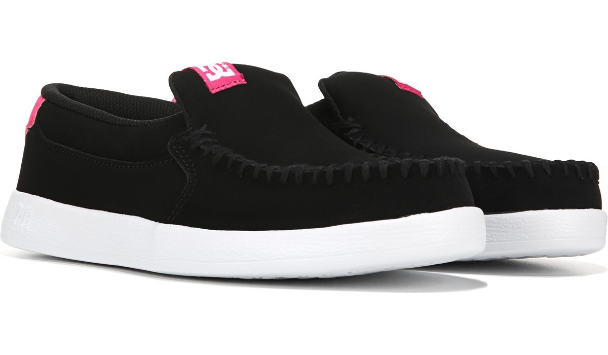 slip on dc shoes