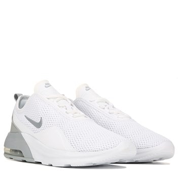 white nike air max motion 2