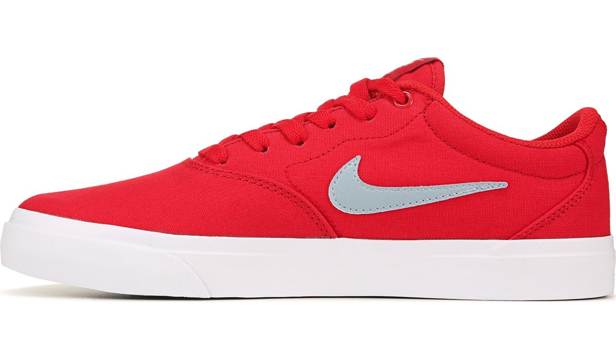 red nike skate shoes