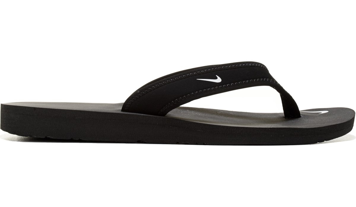 nike celso flip flops