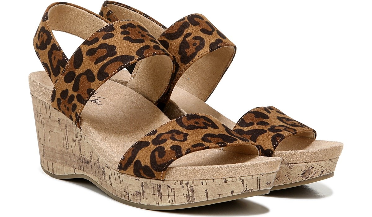 lifestride sandals wide width