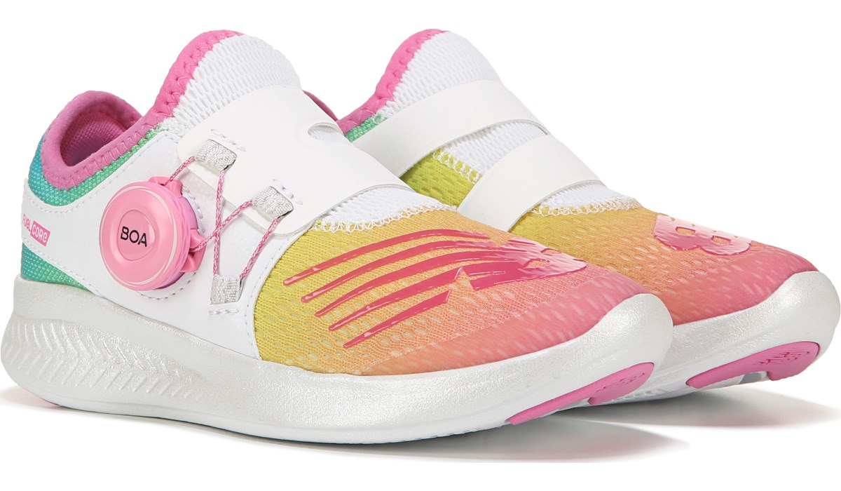 new balance at famous footwear