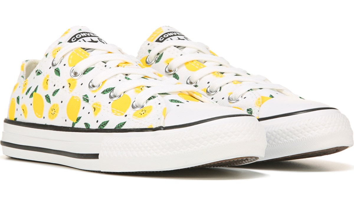 white canvas converse