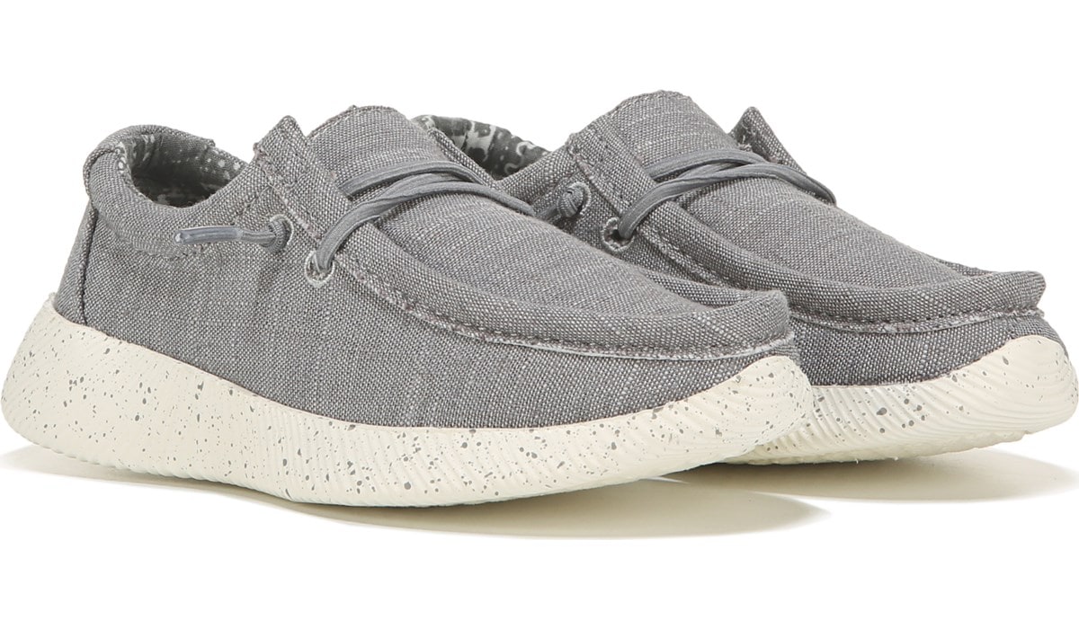 crevo slip on shoes