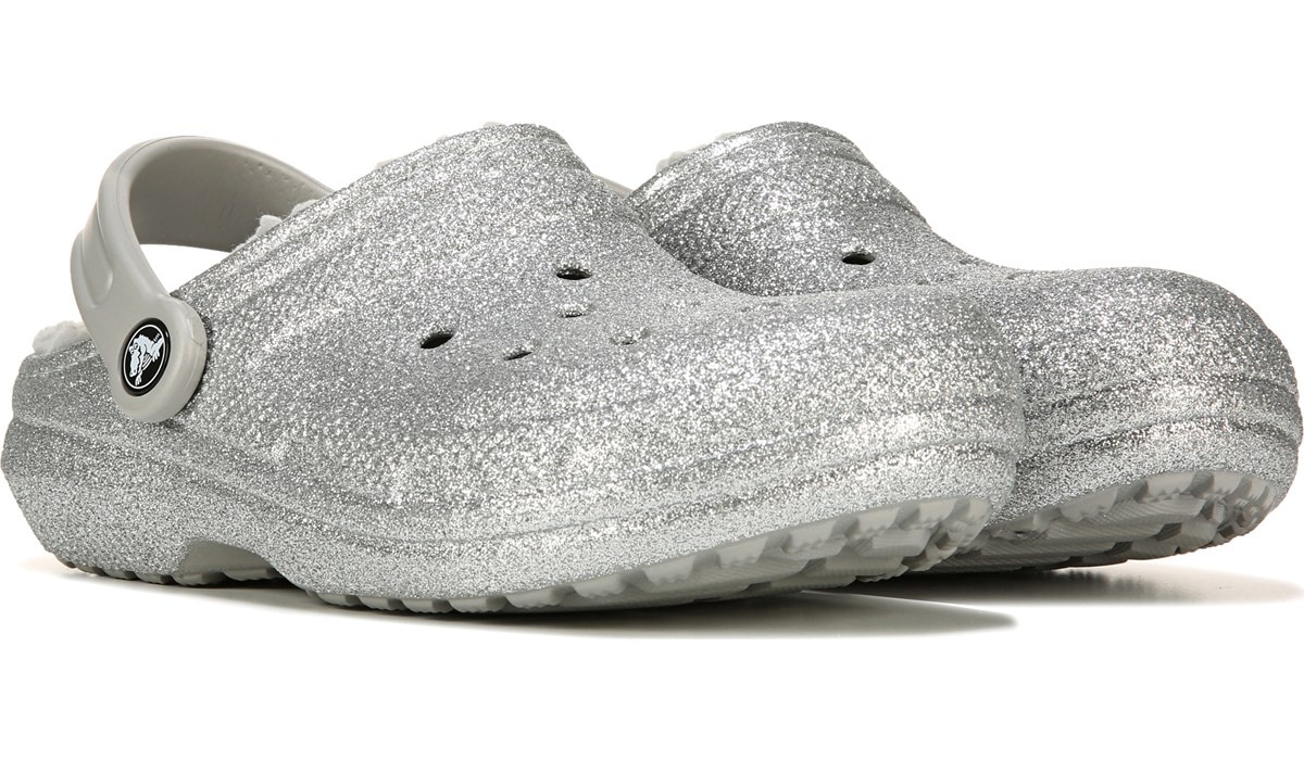 famous footwear crocs in store