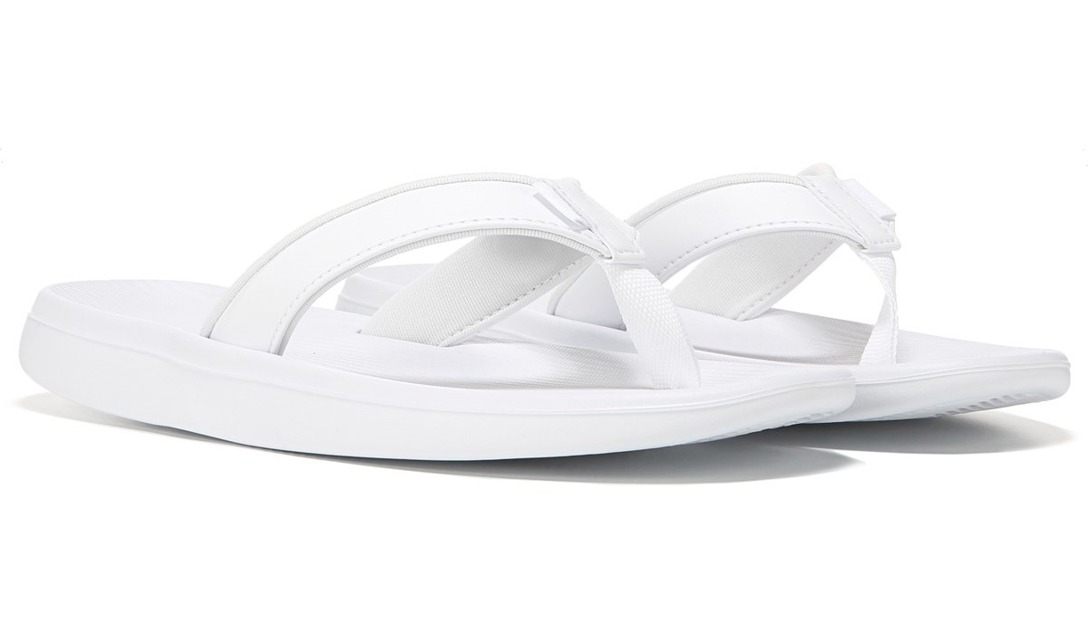 nike women's bella kai flip flop sandal