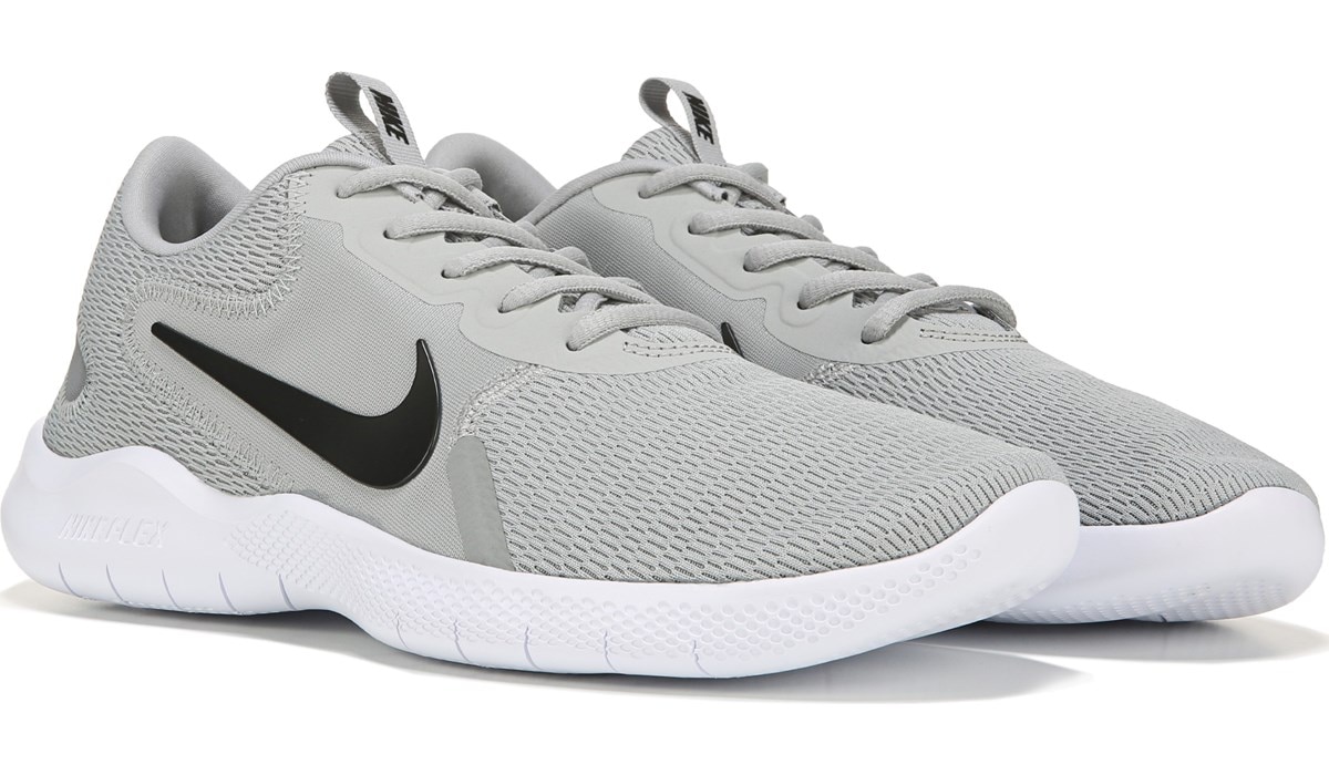 nike grey gym shoes