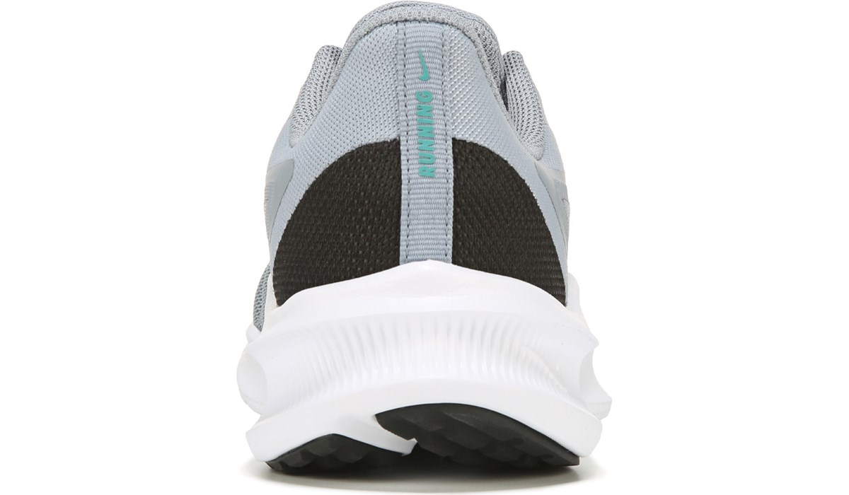 women's downshifter 10 running sneakers