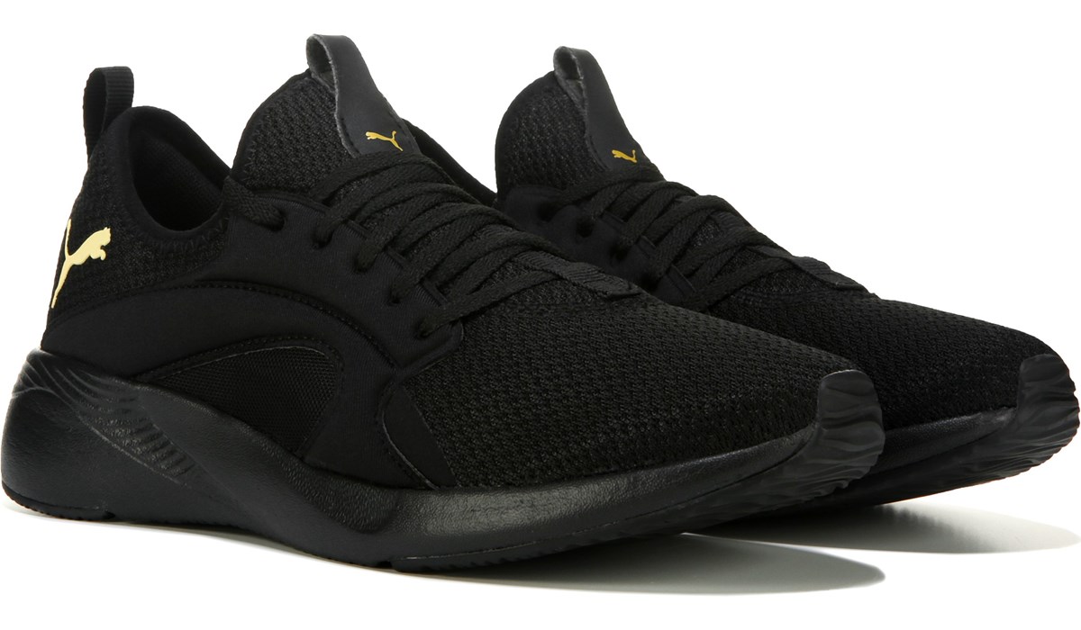 women's all black puma shoes