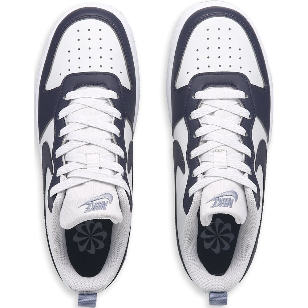 Nike Kids display picture 1