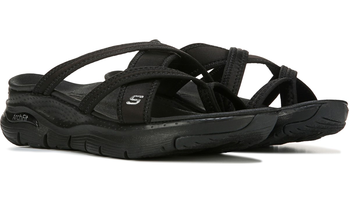 Skechers Women's Arch Fit New Sandal | Famous Footwear