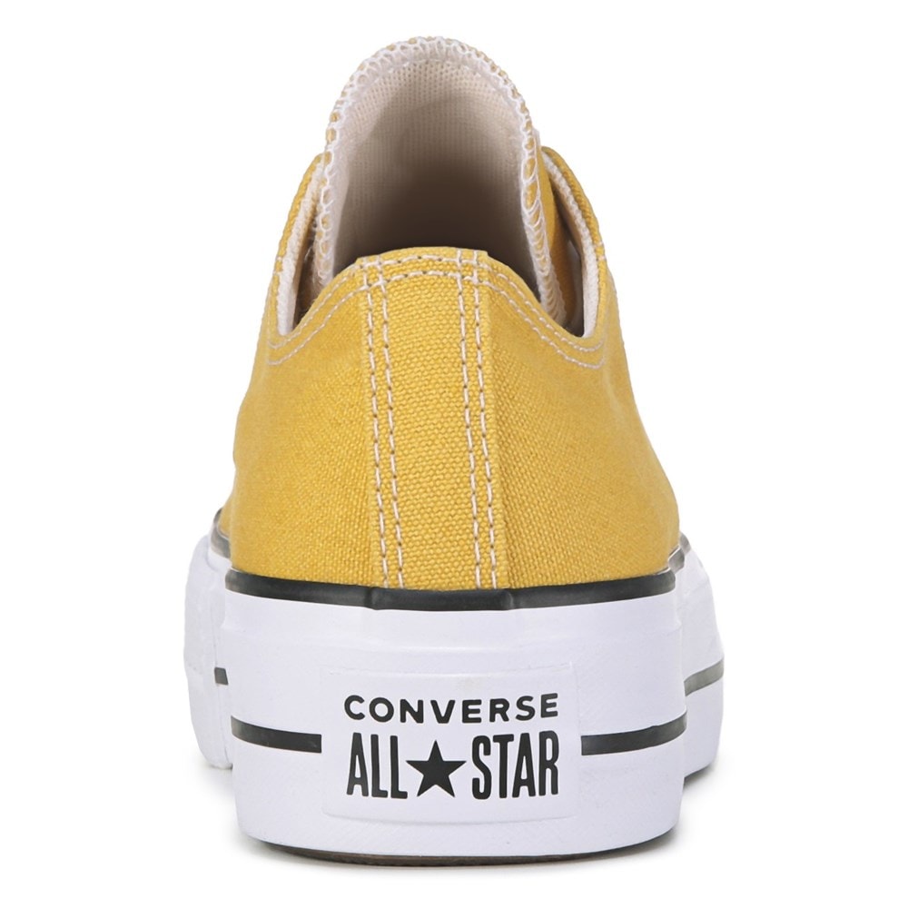 Converse Women\'s Chuck Taylor All Star Lift Platform Sneaker | Famous  Footwear