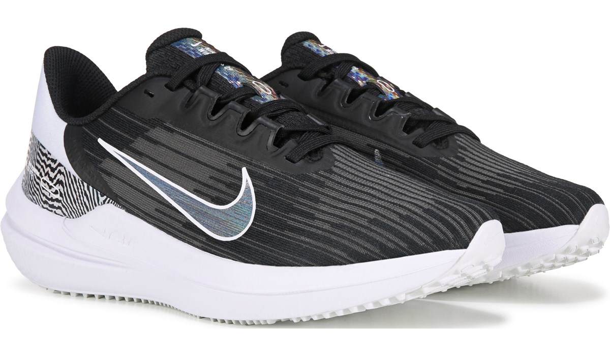 sum build up Quadrant Nike Women's Zoom Winflo 9 Running Shoe | Famous Footwear