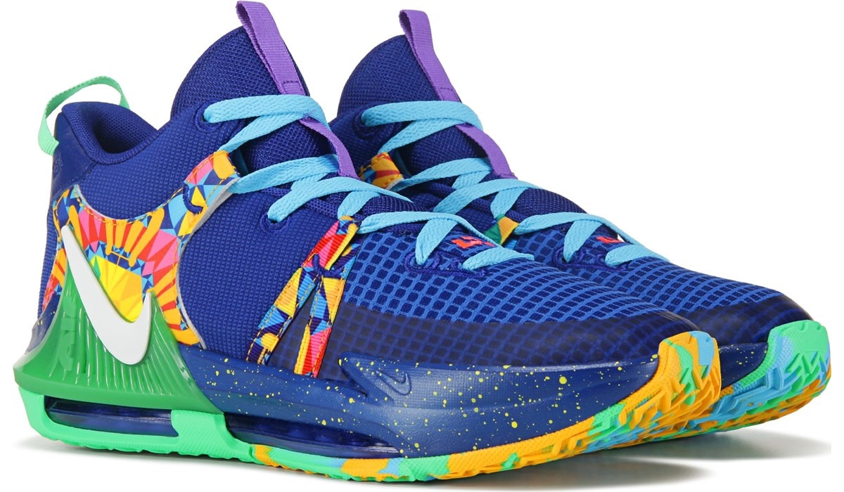 comerciante Controlar Sabio Nike Kids' Lebron Witness VII Basketball Shoe Big Kid | Famous Footwear