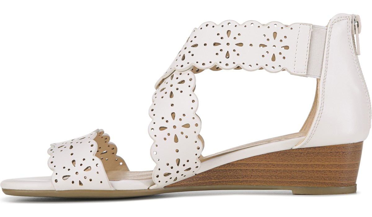 xoxo wedge sandals