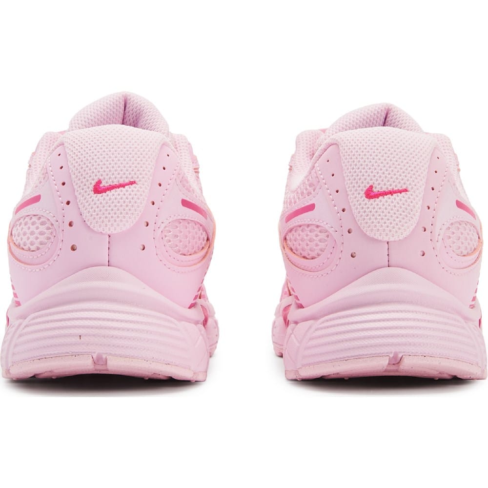 Nike Kids display picture 1