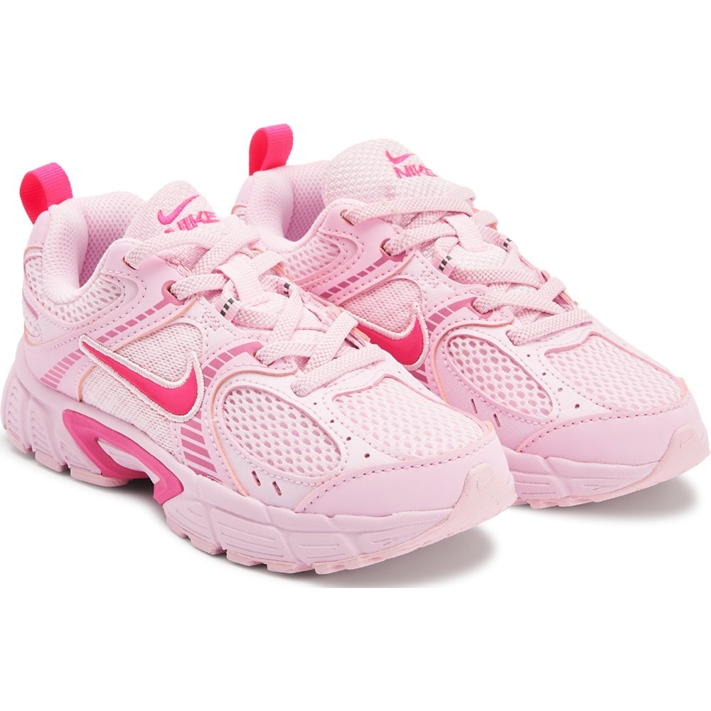 nike youth track shoes