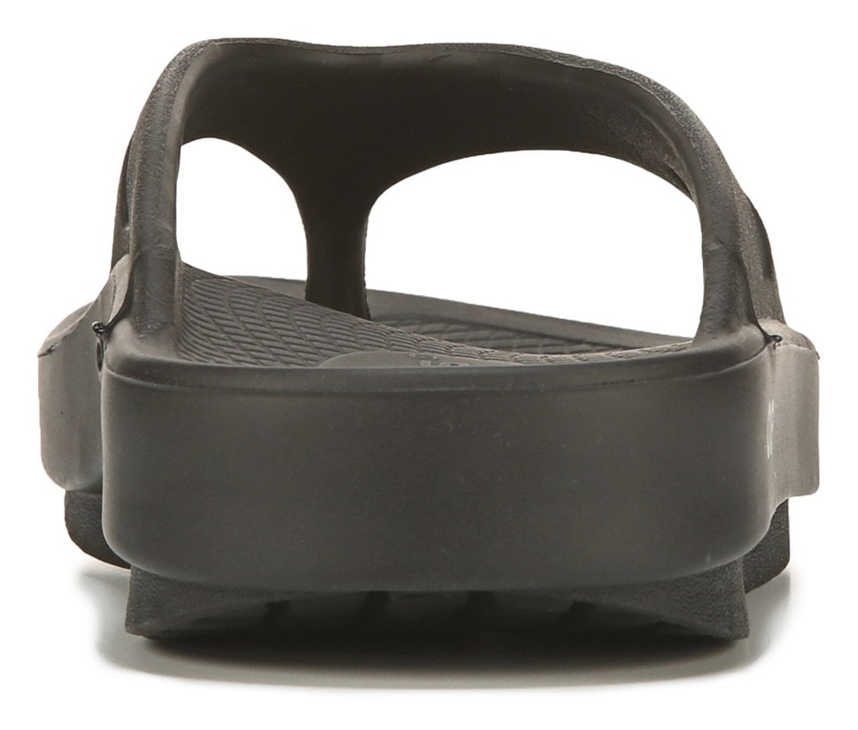 OOFOS Women s OOriginal Flip Flop Sandal Famous Footwear