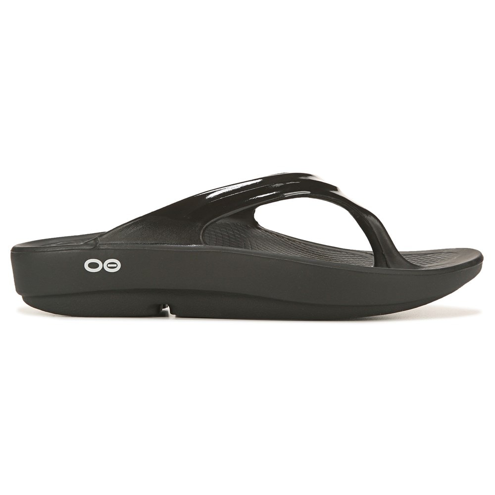 OOFOS Women's OOlala Flip Flop Sandal | Famous Footwear OOFOS Women's OOlala Flip Flop Sandal | Famous Footwear
