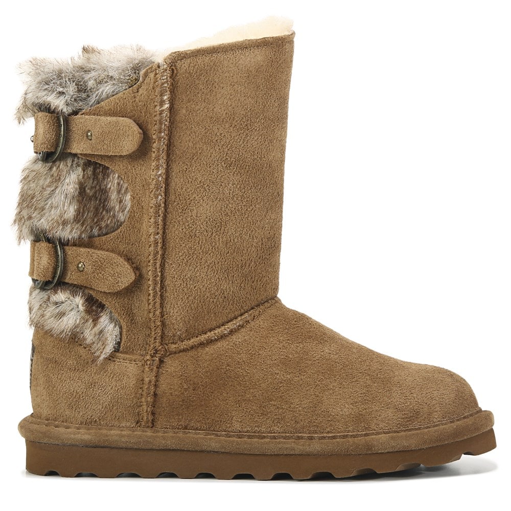 Famous Footwear Bearpaw Store