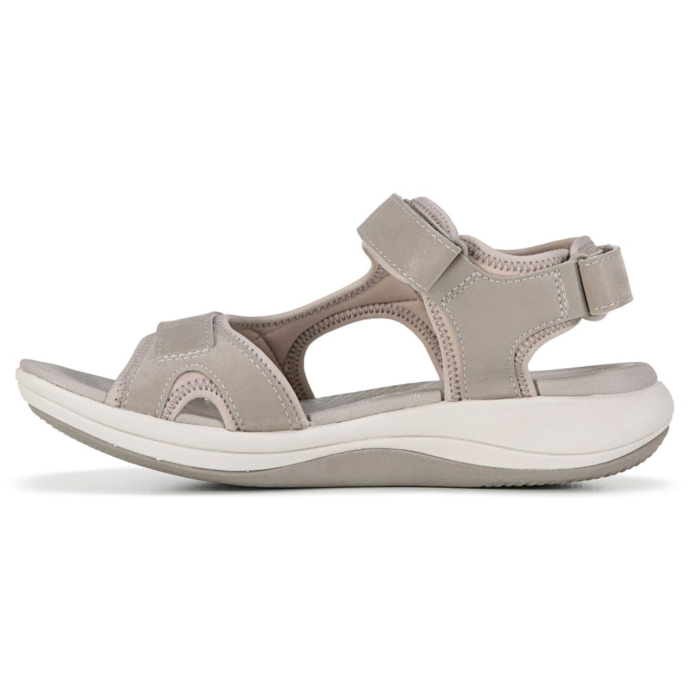 Hykler præambel springvand Clarks Women's Mira Bay Cloudsteppers Sandal | Famous Footwear