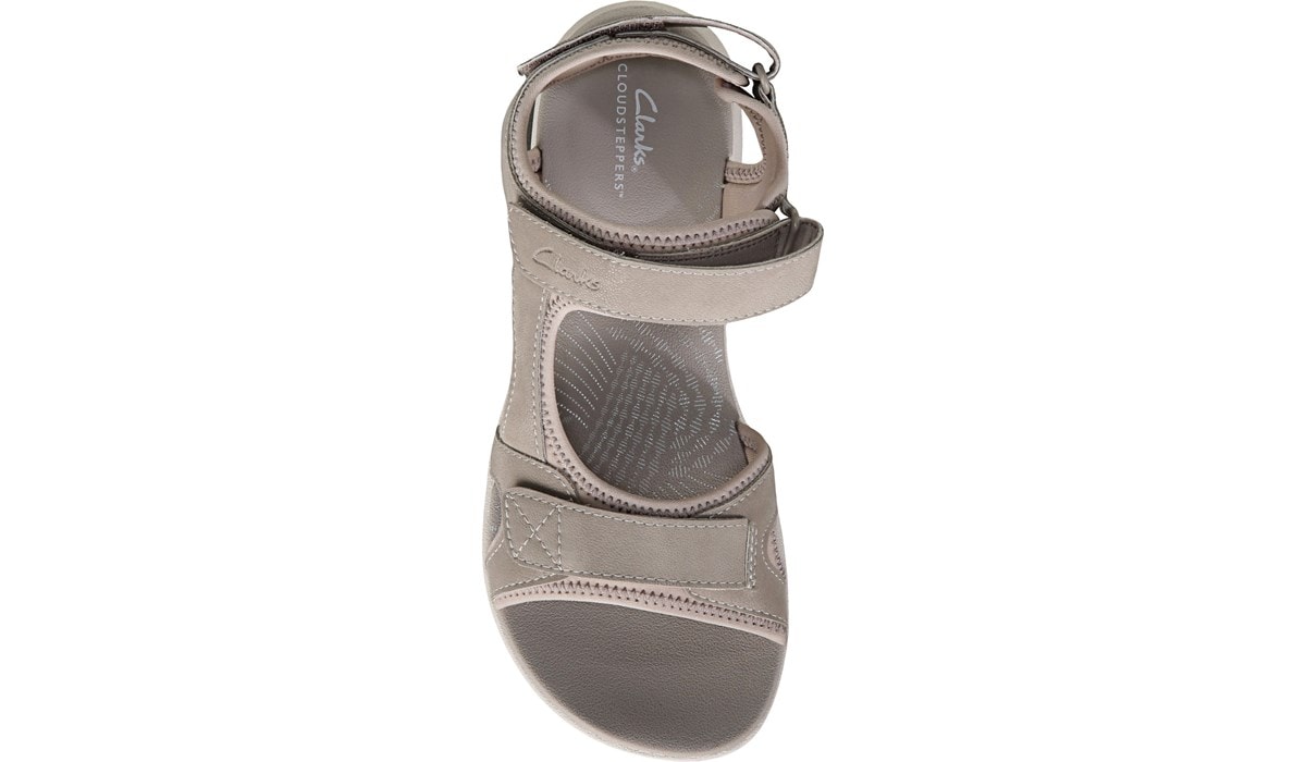 Clarks Women's Mira Bay Cloudsteppers Sandal | Famous Footwear