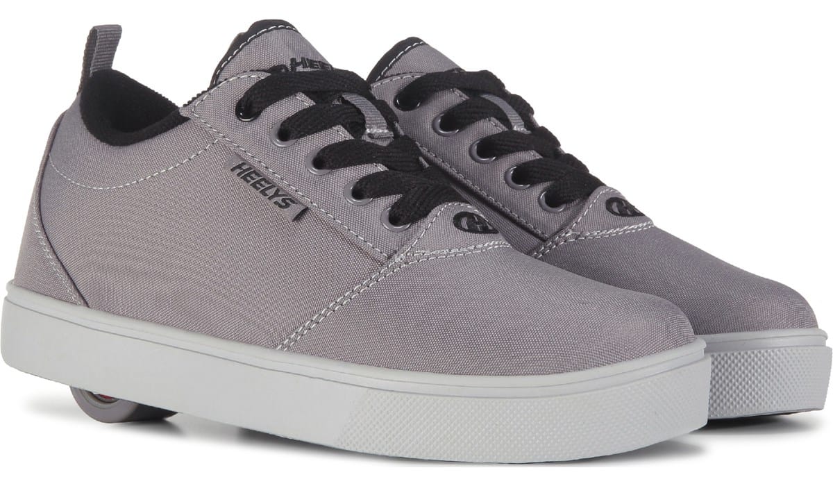 Hillarin Kid'sです Heelys Kids' Pro 20 LG Skate Sneaker Little/Big Kid | Famous Footwear