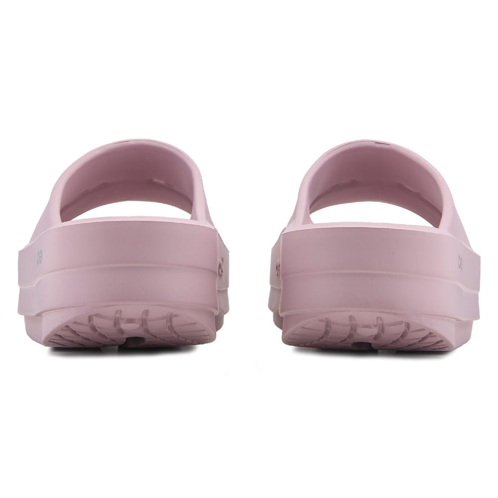 OOFOS Women's OOmega Ooahh Slide Sandal | Famous Footwear
