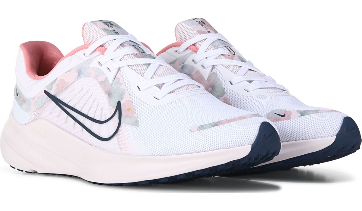 avance otro Fuera de servicio Nike Women's Quest 5 Running Shoe | Famous Footwear