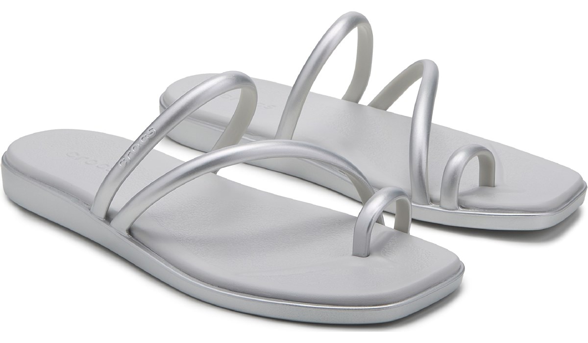 サンダル・ミュール CROCS Women Sandals 210413 040 GREY Crocs Women's Miami Toe Loop Sandal | Famous Footwear