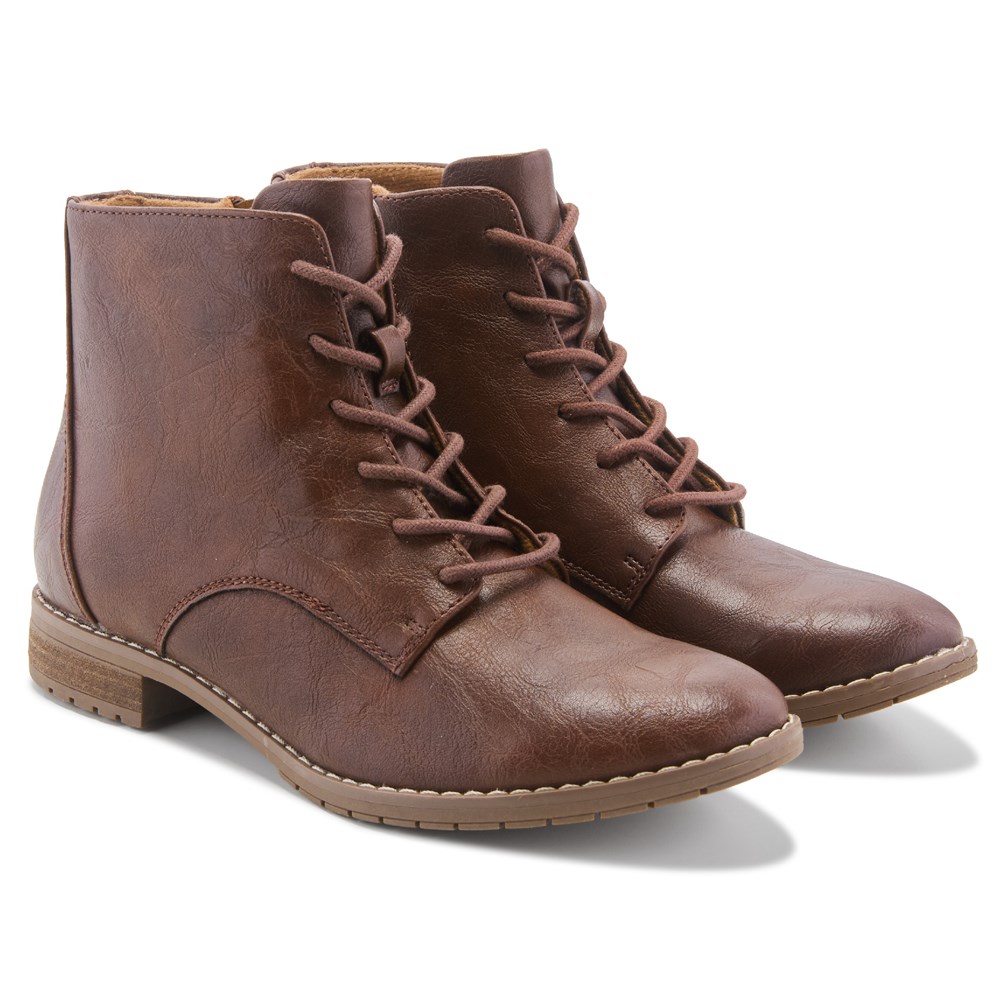 Eurosoft Women s Winterbury Lace Up Bootie Famous Footwear