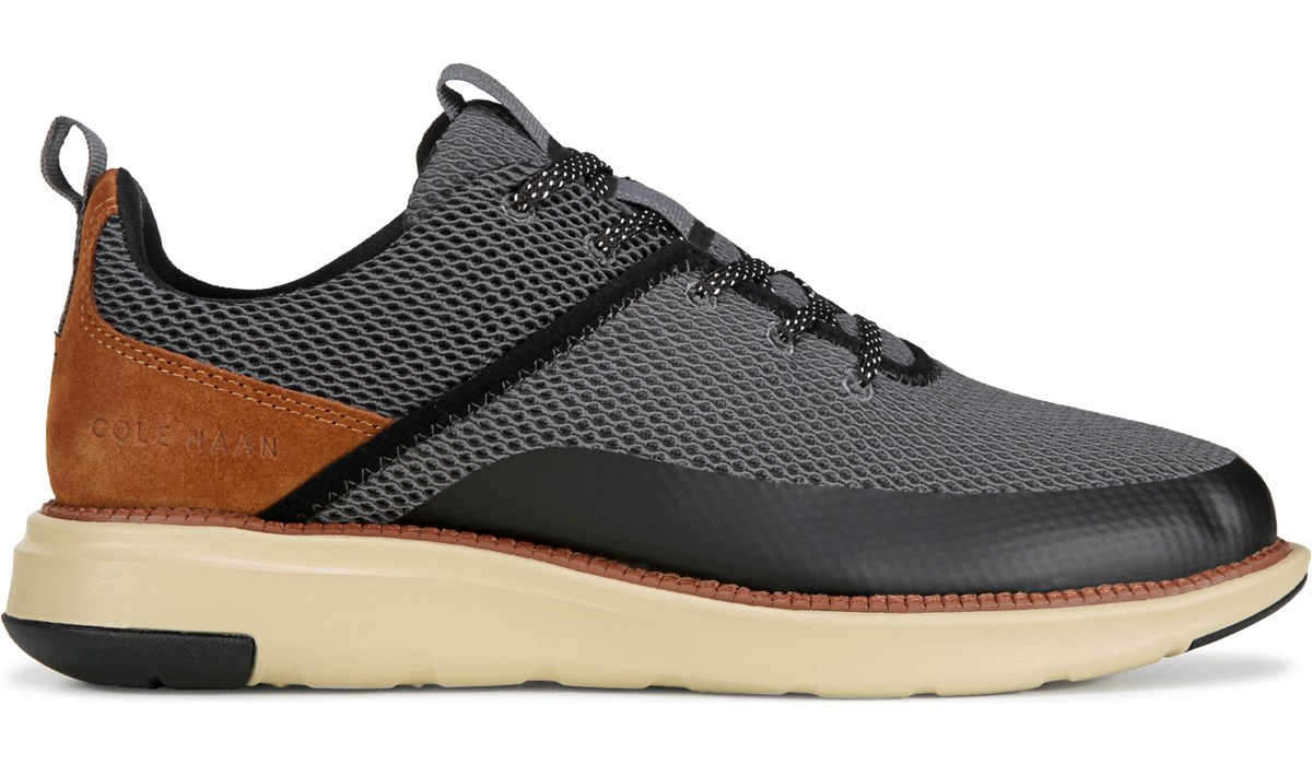 Best cole haan sales shoes for walking