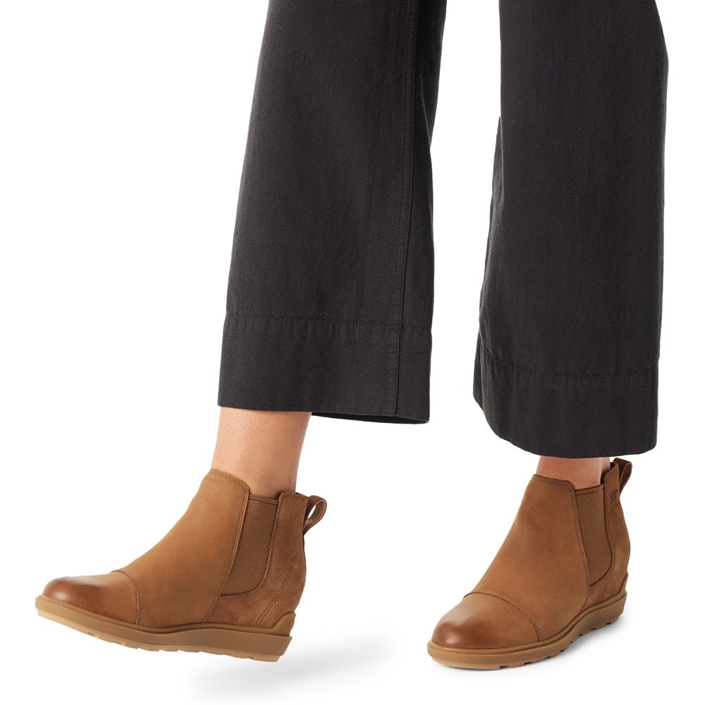 sorel women's evie pull on waterproof ankle boots