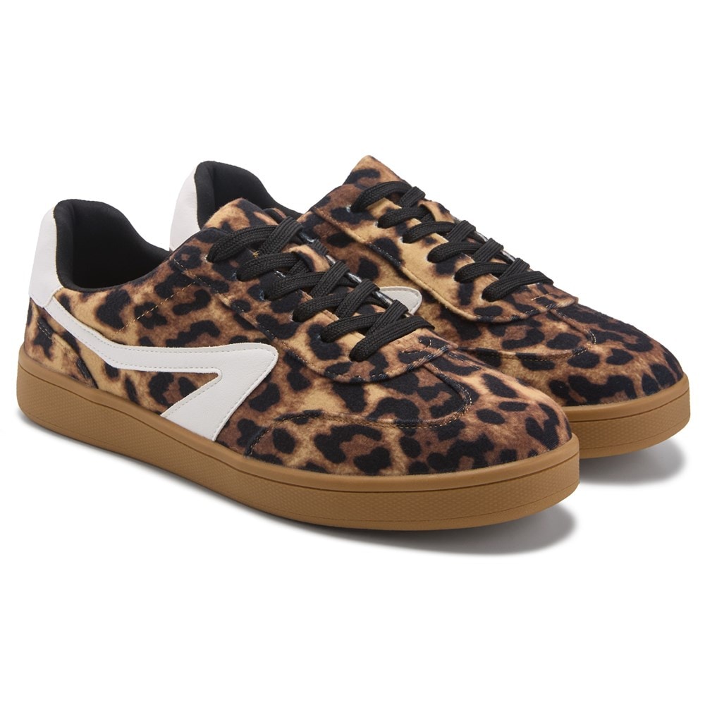 DV Dolce Vita Women's Voyage Sneaker | Famous Footwear