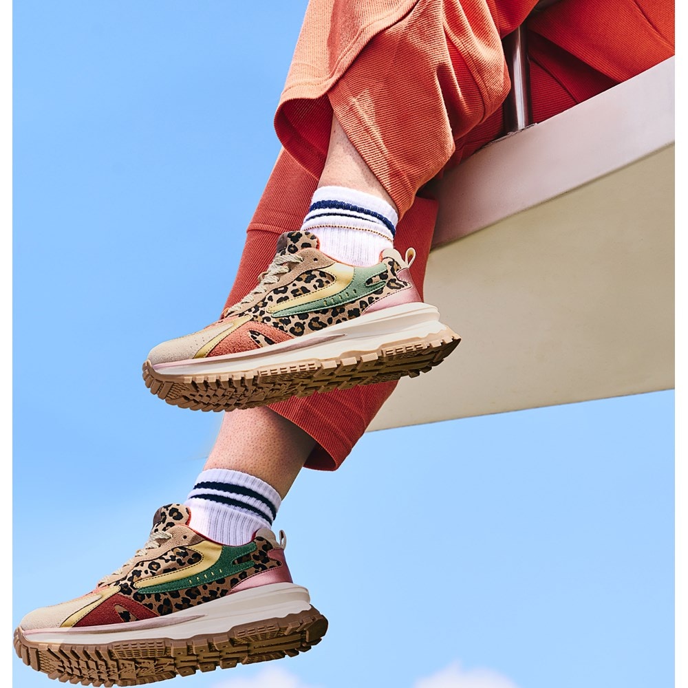 レオ✵ Blowfish Malibu Women's Leo Retro Lace Up Sneaker | Famous