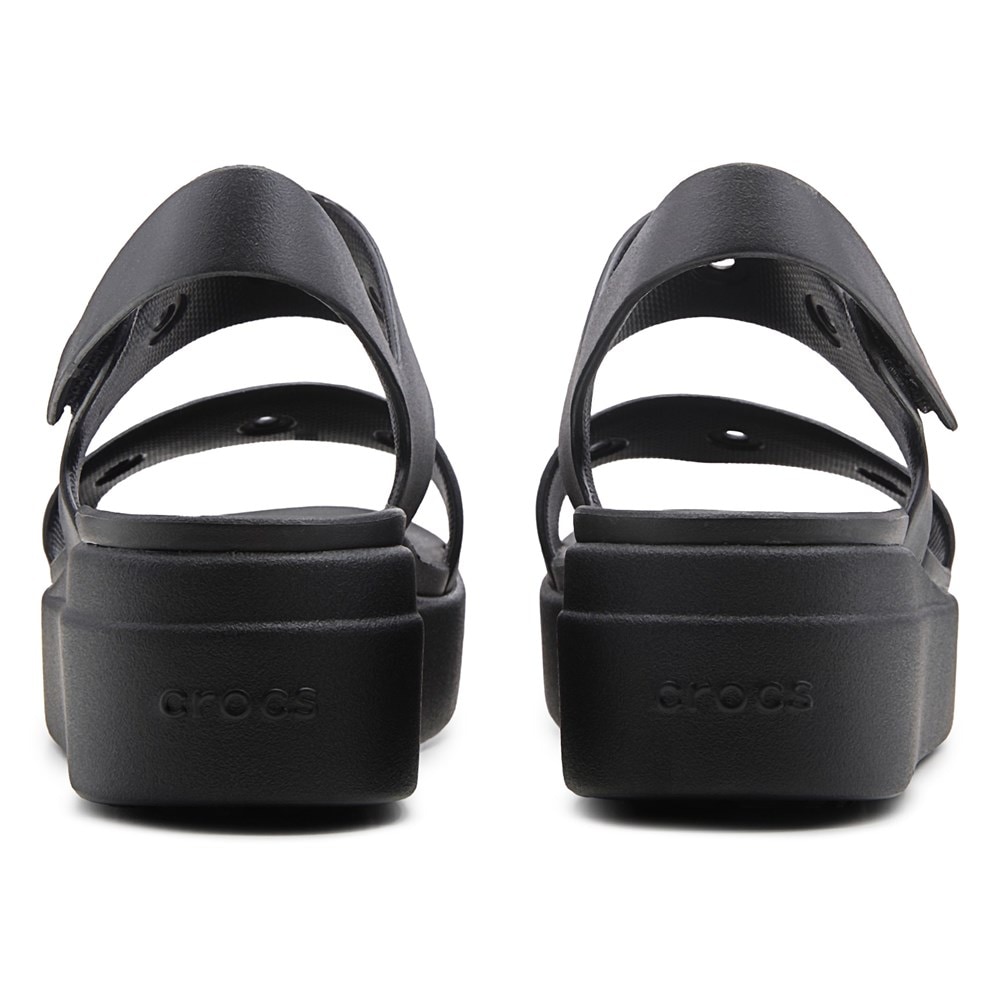 Crocs Women's Brooklyn 4U Platform Sandal | Famous Footwear