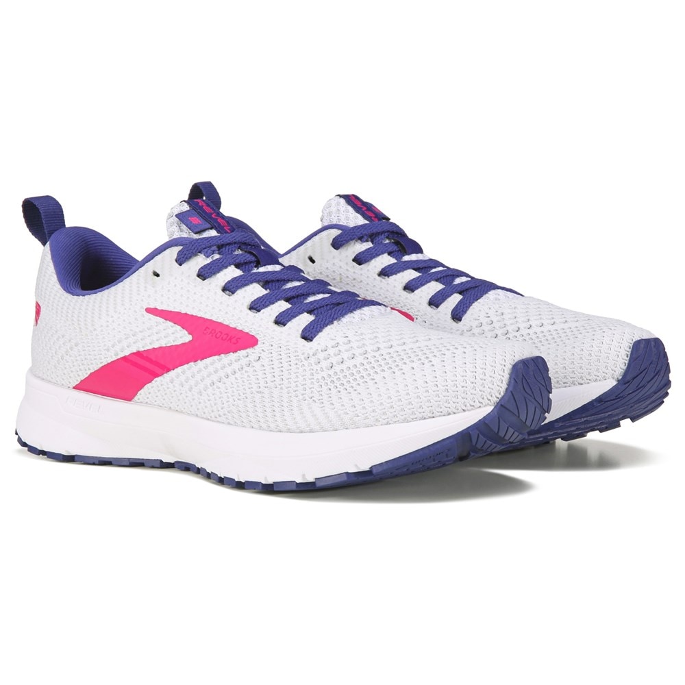 Brooks Women's Revel 5 Running Shoe | Famous Footwear