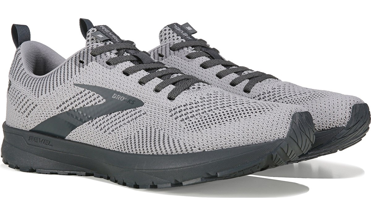 brooks revel 5