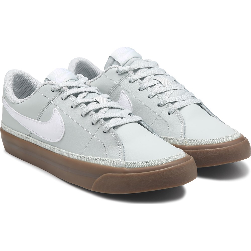★Nike KIDS★大人気★Court Legacy ジュニア 22.5-25cm★追跡付 Nike Kids' Court Legacy Low Top Sneaker Big Kid | Famous
